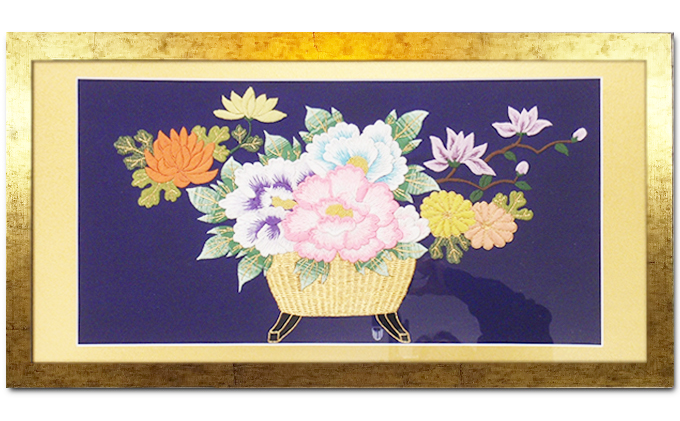 額装用日本刺繍「花かご」台生地「紫」×額装「ゴールド」