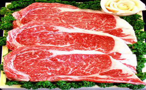 秋田県三種町のふるさと納税 黒毛和牛サーロインステーキ約200g×2枚