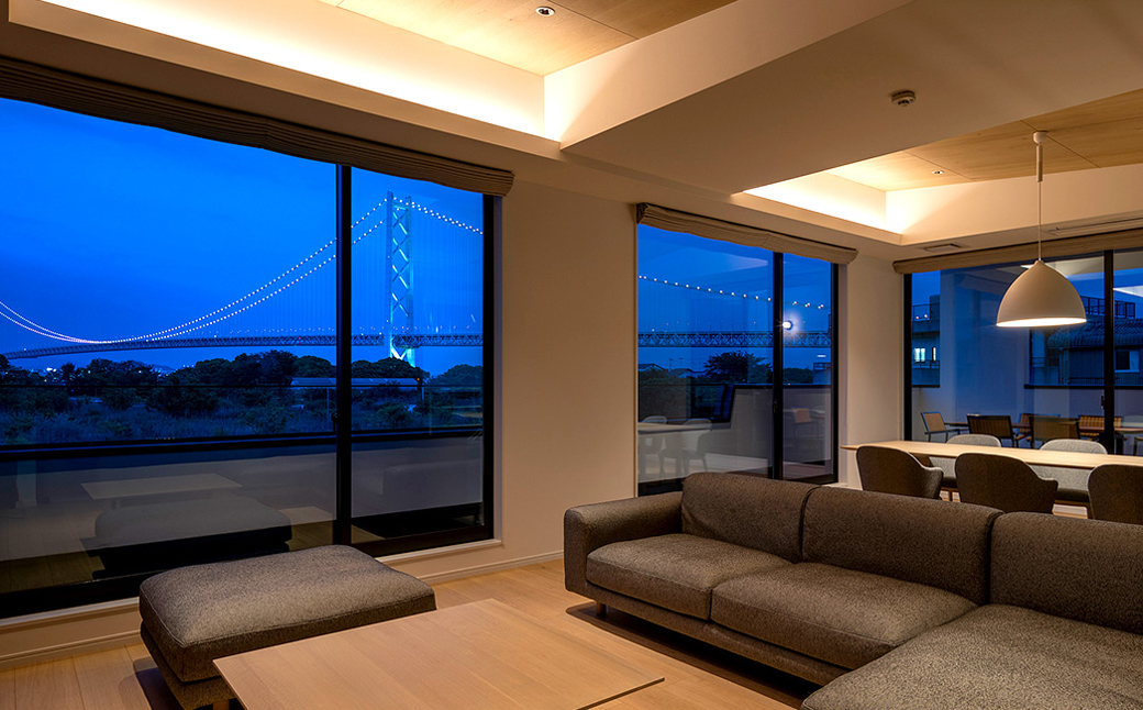 yɌWHszBRIDGE coastal villa yAh