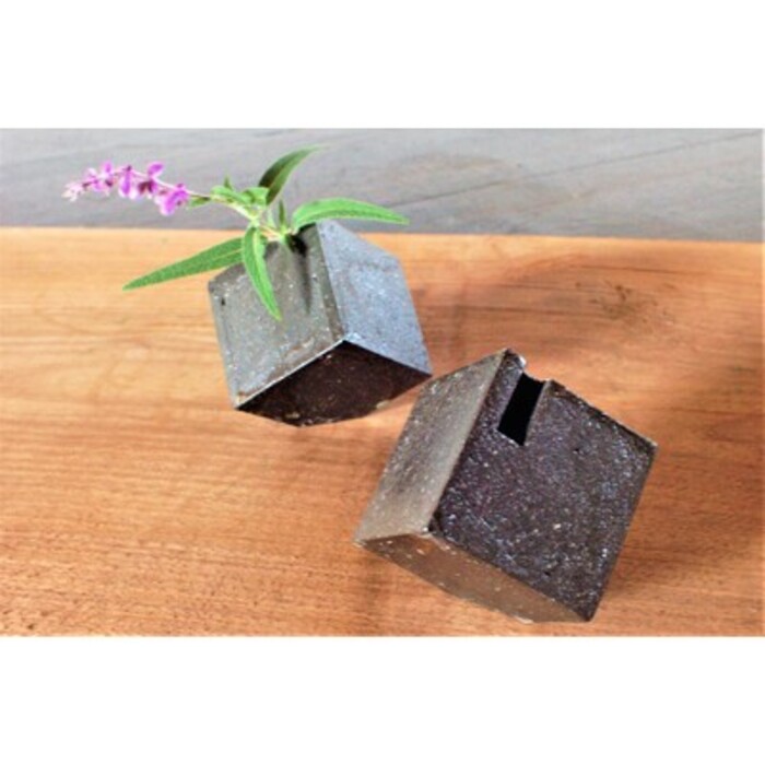 花器 キューブ(小) 黒 【一輪挿し 手作り 陶器 オブジェ