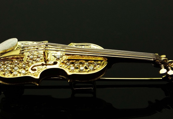 K18/Pt900 ダイヤモンド バイオリンブローチ AB00274 / 山梨県甲斐市