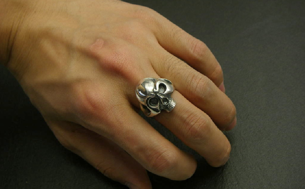 顎無し skull ring あご無し スカル リング ｜ 最適 な ボリューム の