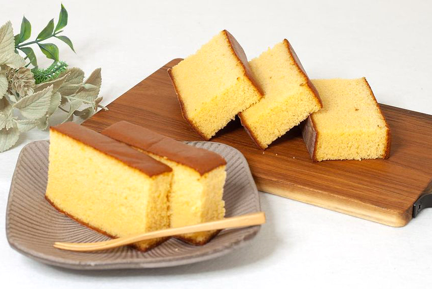 宮城県富谷市のふるさと納税 カステラ半斤×中尾珈琲缶｜コーヒー お菓子 スイーツ ギフト 焼菓子 仙台 富谷 なかお NAKAO カフェ [0243]