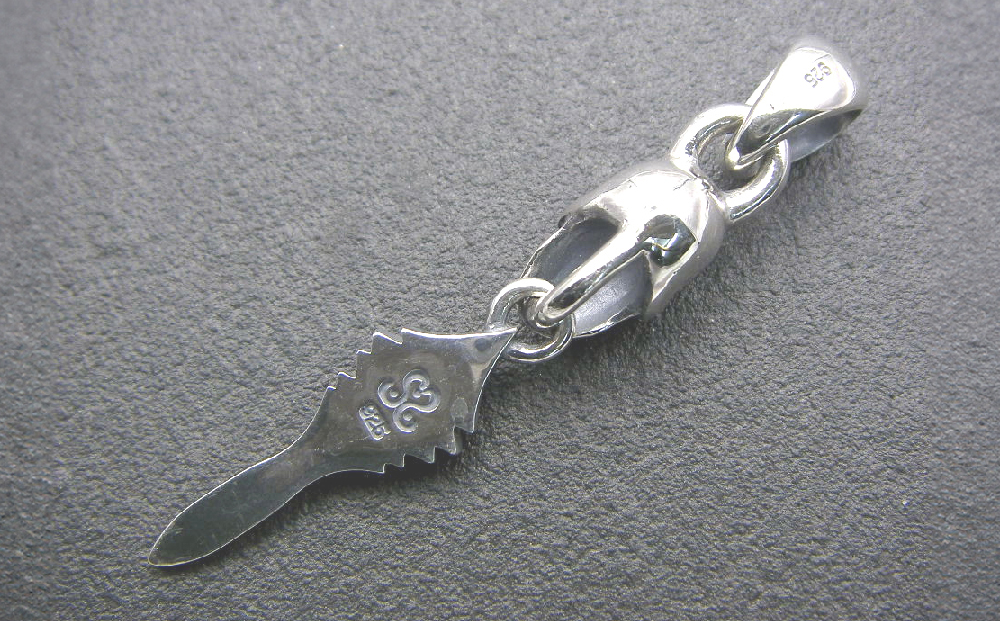 Layer dagger skull pendant ダガー スカル ペンダント ｜ ペンダント