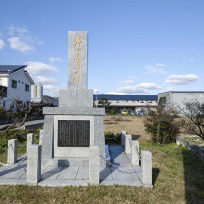 佐賀県神埼市のふるさと納税 伊之助めん 金印そうめん3.75kg 【そうめん 乾麺 神埼 のし お中元 お歳暮 ギフト 贈り物】(H019108)