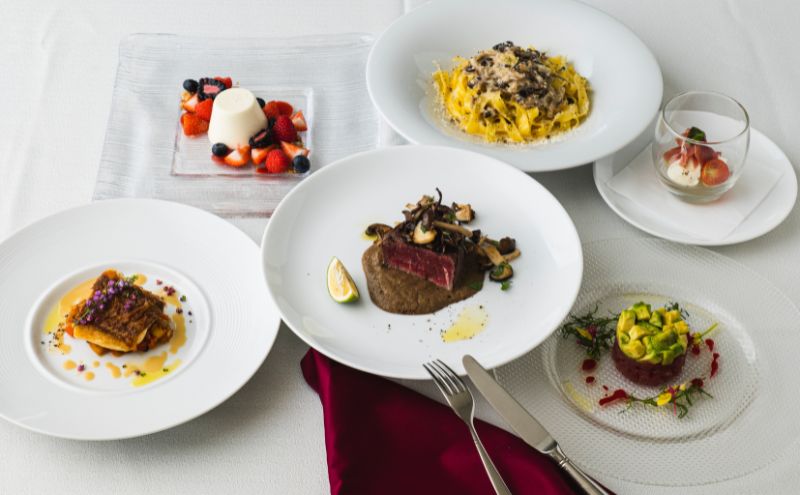 東京都豊島区のふるさと納税 OCEAN Casita ランチ アニバーサリー ペア チケット 食事券 ランチ イタリアン コース 絶景 記念日 池袋 豊島区 東京都