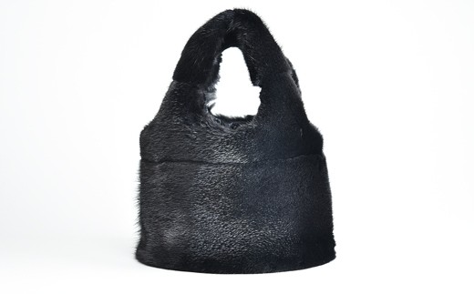 195-6 ミンクオーバルバッグ(ブラック) / 北海道紋別市 | セゾンの  