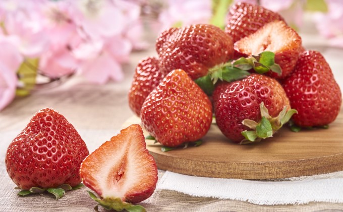 市場 花いちごのアイス 離島は配送不可 暮らしの総合デパート