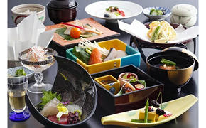 自然に包まれた天然温泉と純和風造りの閑静なたたずまいの一軒宿でリフレッシュ。ペアご宿泊券