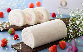 ロールケーキ 1本 ストロベリー 期間限定 冷凍 ケーキ 藤枝ロール オーガニック 和紅茶 使用 洋菓子 スイーツ お菓子 おしゃれ 贈答 贈り物 贈り物 ホテル オーレ 静岡県 藤枝市 [PT0122-000006]