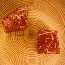 （冷凍） ６０日以上熟成肉 赤身 アソート ３５０ｇ ／ 熟成肉つむぐ ふるさと納税 ステーキ 焼肉 牛肉 レシピ付き 送料無料 ギフト 贈り物 奈良県 宇陀市