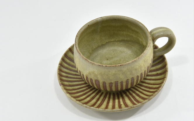 京焼「遙白釉＆新羅釉／木賊紋コーヒー碗・皿」（ピスタチオグリーン＆黒）2種セット