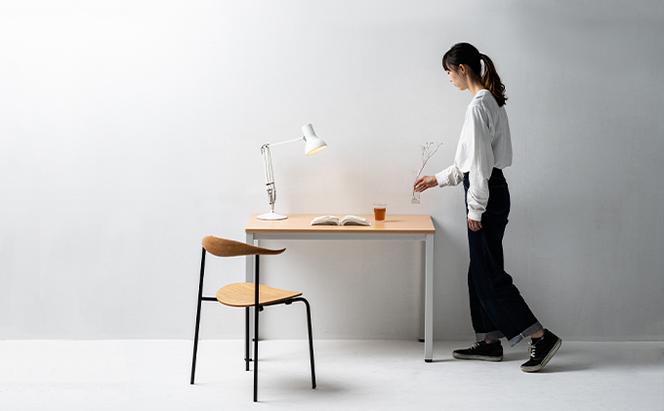 オフィス家具のプロが作る在宅ワーク向けデスク（天板：ナチュラル/ホワイト、脚：3色）