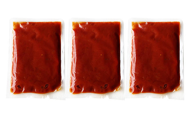 【3ヵ月定期便】どうなんde's特製 万能トマトソースセット（3食）