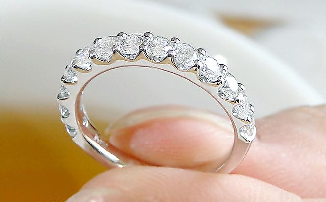 アクセサリープラチナ950ダイヤモンドエタニティ指輪  美品✩.*˚