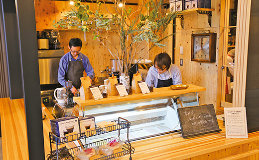 定期便 コーヒー 豆 1kg×6回 メガネブレンド 珈琲 FLAT COFFEE 富山県 立山町 F6T-229