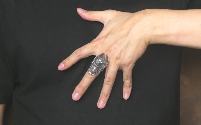 Anger ring スカルリング ｜ リング 指輪 シルバーリング シルバー シルバー925 スカル ハンドメイド 手作り インパクト ゆびわ りんぐ リング 指輪 シルバー アクセサリー 925 ハンドメイド 選べる サイズ ジュエリー アクセ ファッション 人気 シンプル ギフト プレゼント 年末年始 お中元 お歳暮 内祝い 快気祝い										