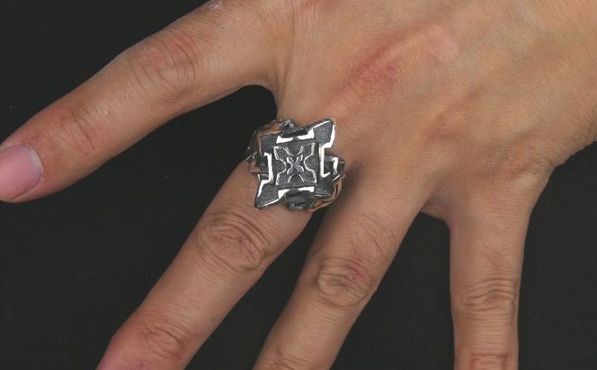 Double cross ring ダブル クロス リング ｜ リング 指輪 シルバーリング シルバー シルバー925 ハンドメイド 手作り ゆびわ りんぐ アクセサリー 十字架 モチーフ 925 選べる サイズ ジュエリー アクセ ファッション 人気 シンプル ギフト プレゼント 年末年始 お中元 お歳暮 内祝い 快気祝い