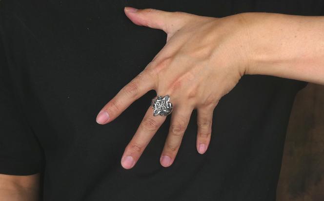 Double cross ring ダブル クロス リング ｜ リング 指輪 シルバーリング シルバー シルバー925 ハンドメイド 手作り ゆびわ りんぐ アクセサリー 十字架 モチーフ 925 選べる サイズ ジュエリー アクセ ファッション 人気 シンプル ギフト プレゼント 年末年始 お中元 お歳暮 内祝い 快気祝い