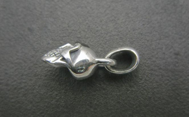 Large skull pendant ラージ スカル ペンダント ｜ ペンダント シルバー シルバー925 スカル ハンドメイド 手作り ペンダント シルバー アクセサリー 髑髏 モチーフ ペンダントトップ ネックレス チャーム ジュエリー アクセ ファッション 人気 シンプル ギフト プレゼント 年末年始 お中元 お歳暮 内祝い 快気祝い