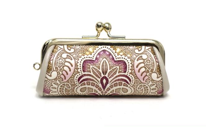 【文庫屋大関】印鑑ケース アンティークレース〈ピオニー〉【皮革工芸品】 革製品 工芸品 民芸品 牛革 小物入れ お祝い ギフト プレゼント 墨田区 東京都