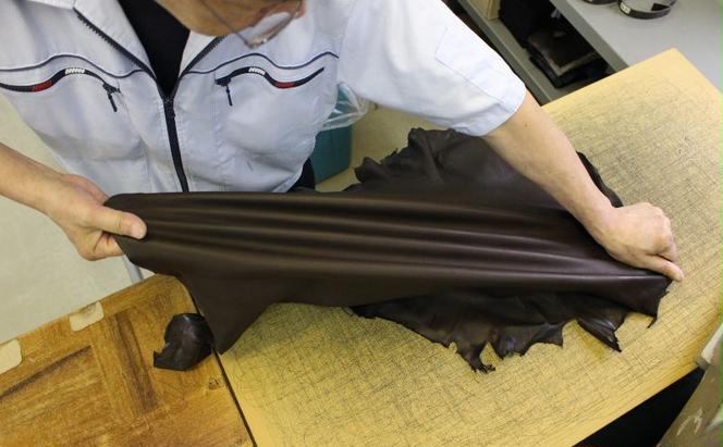 腕時計を魅せる手袋　鹿革　スマートフォン対応可能