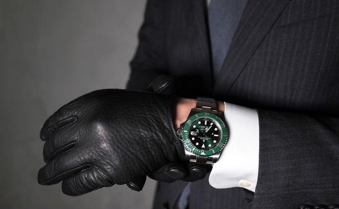 腕時計を魅せる手袋　羊革　スマートフォン非対応