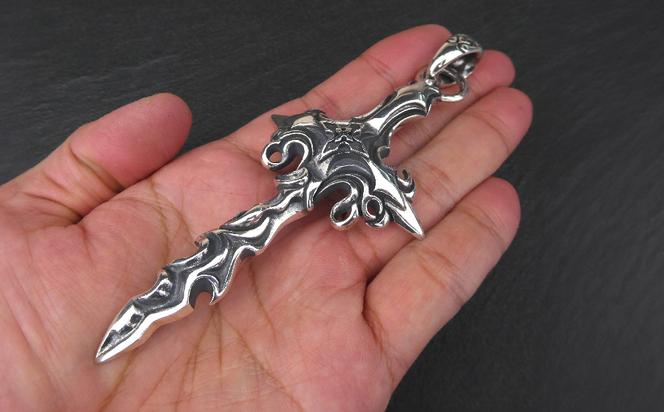 New plant sword pendant ニュープラント ソード ペンダント ｜ シルバー シルバー925 ハンドメイド 手作り アクセサリー ペンダントトップ ネックレス チャーム ジュエリー アクセ ファッション 人気 シンプル ギフト プレゼント 年末年始 お中元 お歳暮 内祝い 快気祝い