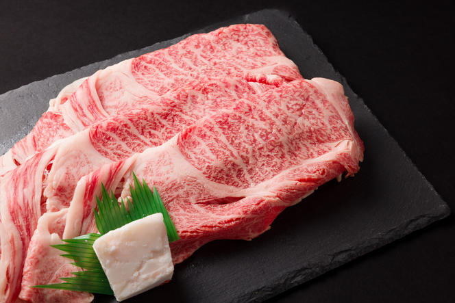 【最短7営業日発送】【幻の神戸ビーフ】特選 黒田庄和牛（すき焼き用肩ロース、500g）≪冷蔵でお届け≫（20-2）