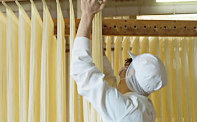 【 小豆島 】【作兵衛】 手延べオリーブ素麺 詰め合わせ 小分け袋入り 0.9kg 麺 素麺 そうめん