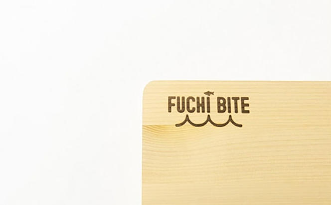 【FUCHI BITE】 スケール付き 木製まな板（青森ヒバ） 木製 青森ひば 青森ヒバ 木工品 卓上 国産 キッチン用品 キッチングッズ 調理器具 日用品 日用雑貨 アウトドア キャンプ カットボード カッティングボード