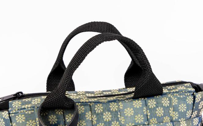 畳縁編込み ショルダーバック (ブルー小花)