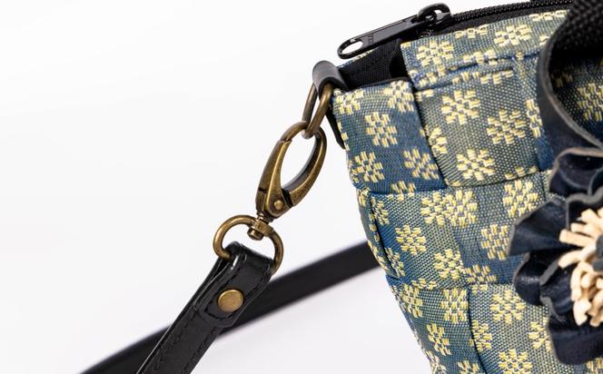 畳縁編込み ショルダーバック (ブルー小花)