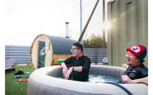 ツマギアンズ貸切利用券（平日1名様・日帰りプラン）人数分のBBQ食材付き (KDQ-14)